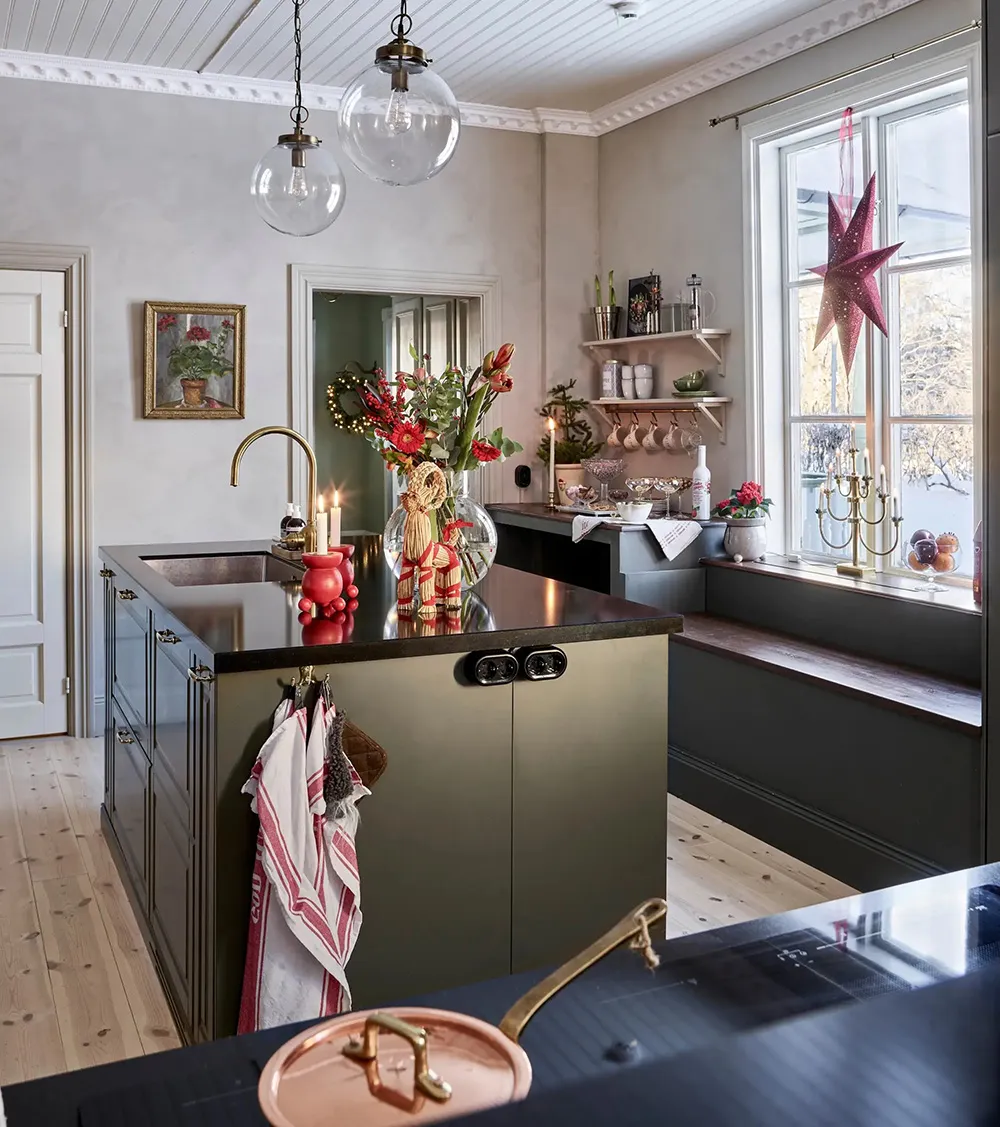 Zimowa bajka w byłej wiejskiej hosteli w Szwecji - Gallery image 6