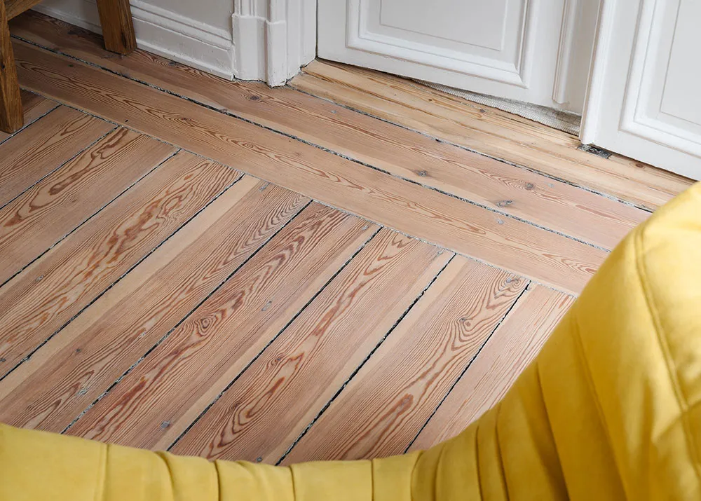 Agradable minimalismo escandinavo en un edificio antiguo en Estocolmo (67 m²) - Gallery image 2