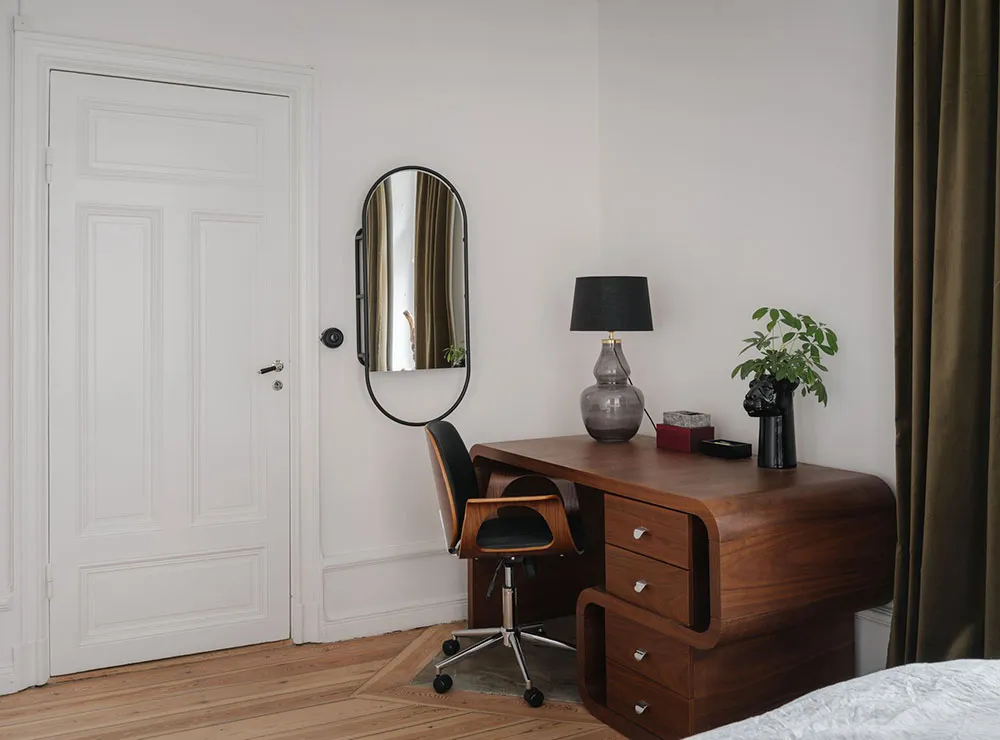 Agradable minimalismo escandinavo en un edificio antiguo en Estocolmo (67 m²) - Gallery image 15