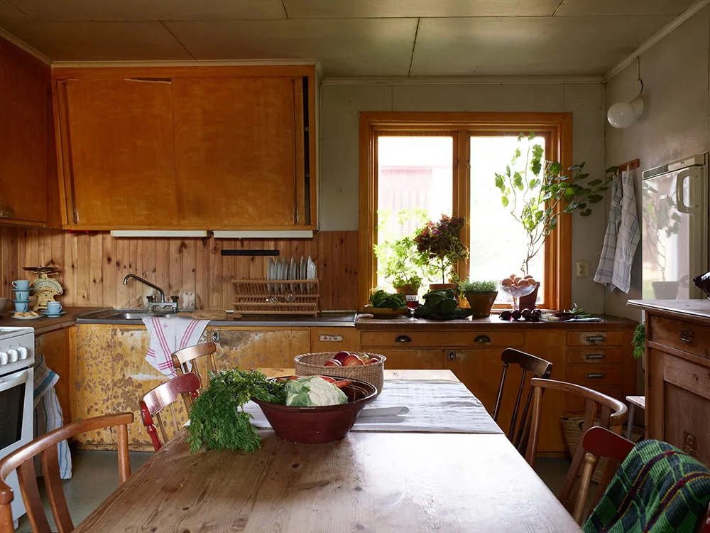 Kiedy wiek koloruje: bardzo stary kotedż w Szwecji - Gallery image 15