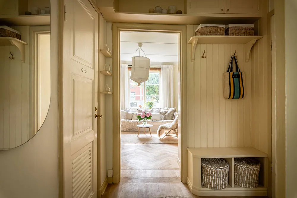 Interior suave y acogedor de una pequeña apartamento sueco (39 m²) - Gallery image 26