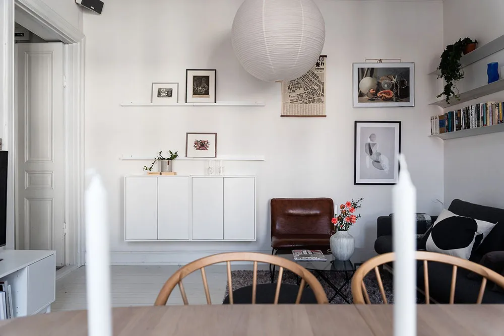 Уютный белый интерьер с лёгкими тёмными акцентами (57 кв. м) - Gallery image 6