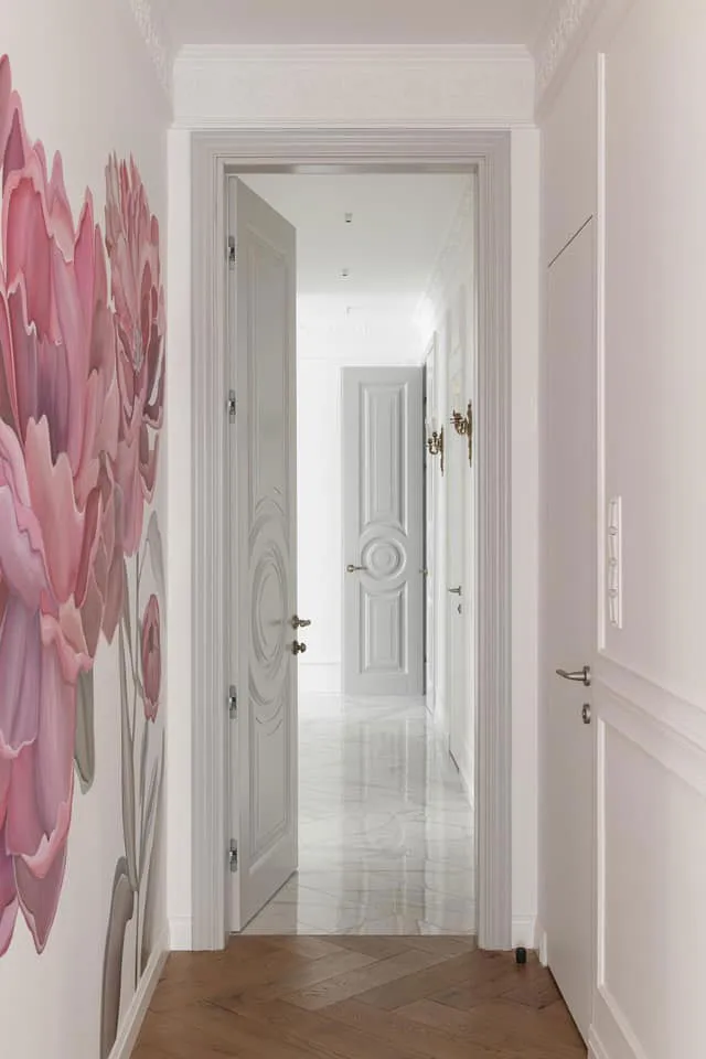 Przyjazny klasyczny design z czerwonymi akcentami w Kijowie - Gallery image 12