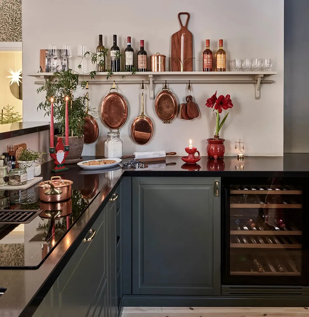 Zimowa bajka w byłej wiejskiej hosteli w Szwecji - Gallery image 7