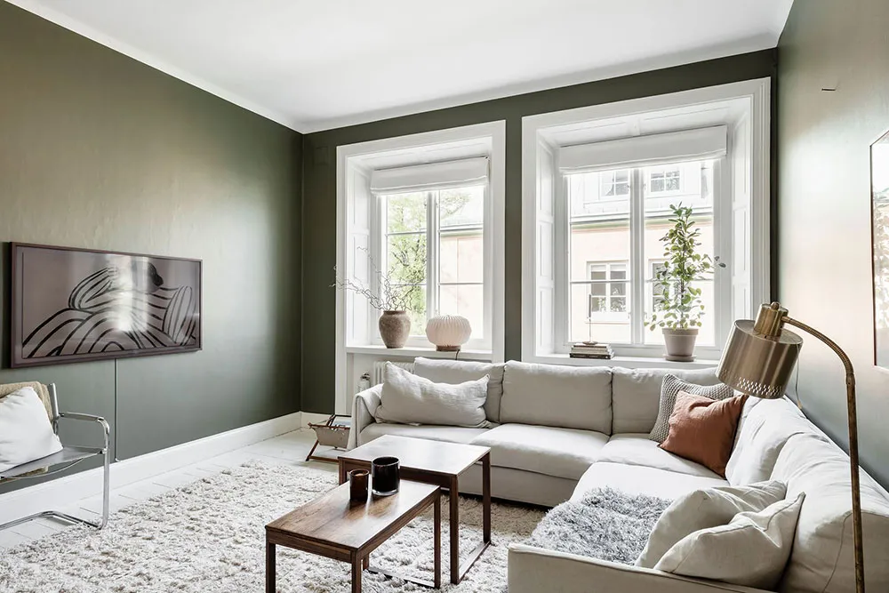 Luminosa y elegante apartamento de mansardas con ventanales de lujo en Suecia - Gallery image 19