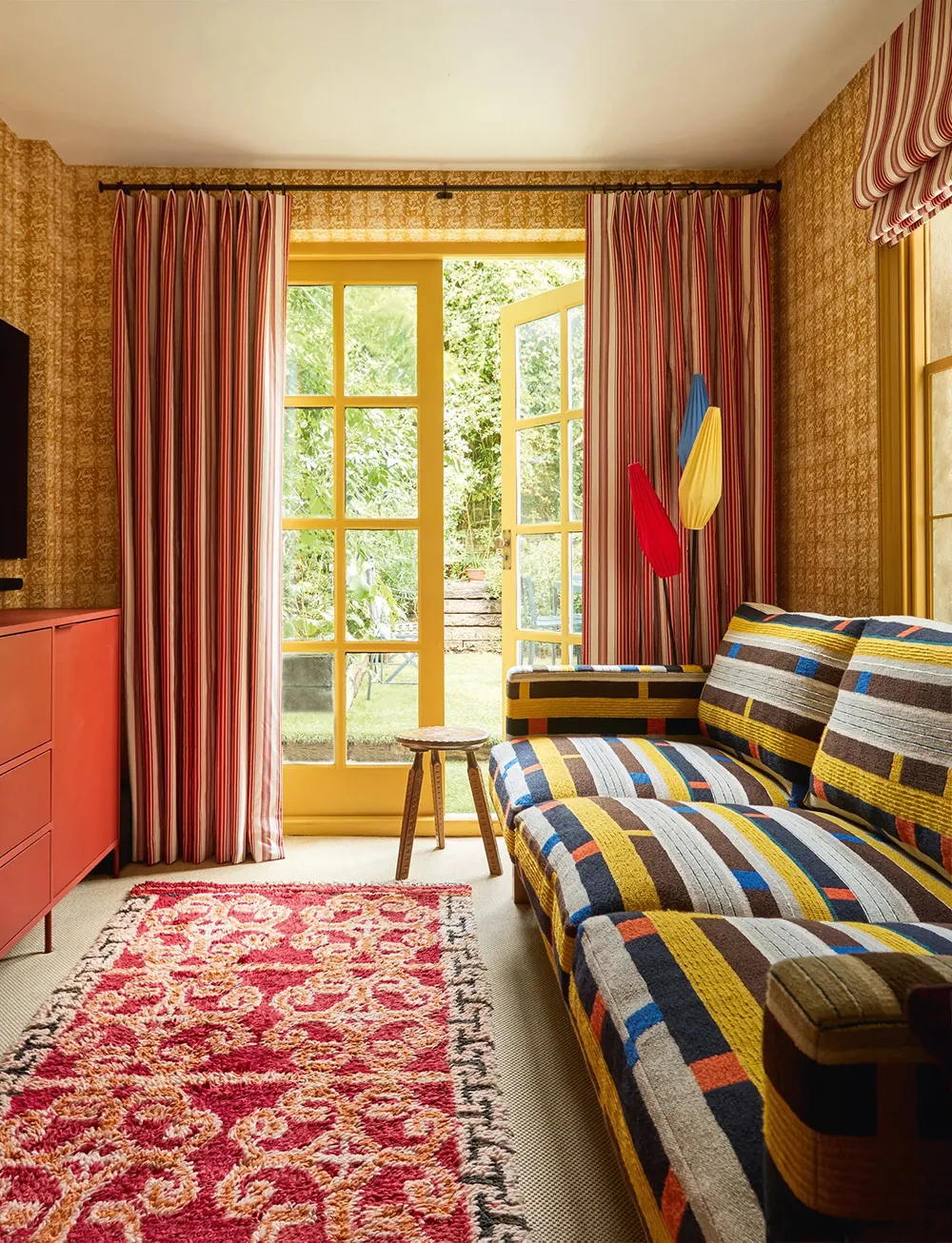 Mélange coloré et original dans le design d'une maison victorienne à Londres - Gallery image 5