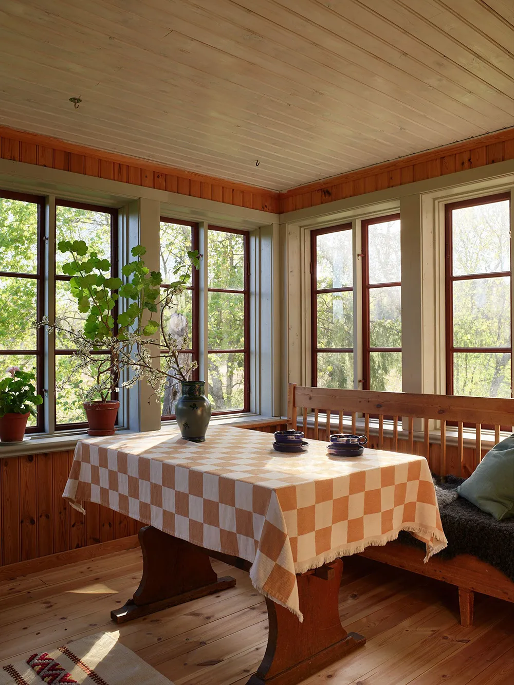 Kiedy wiek koloruje: bardzo stary kotedż w Szwecji - Gallery image 10