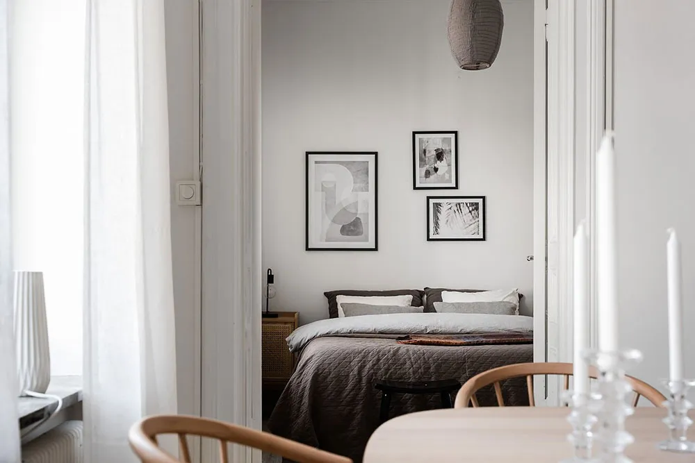 Уютный белый интерьер с лёгкими тёмными акцентами (57 кв. м) - Gallery image 8