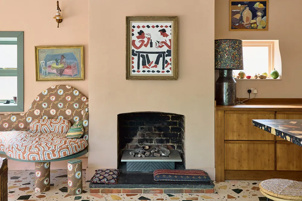 Царство принтів і орнаментів у дизайні яскравого георгіанського котеджу - Gallery image 6