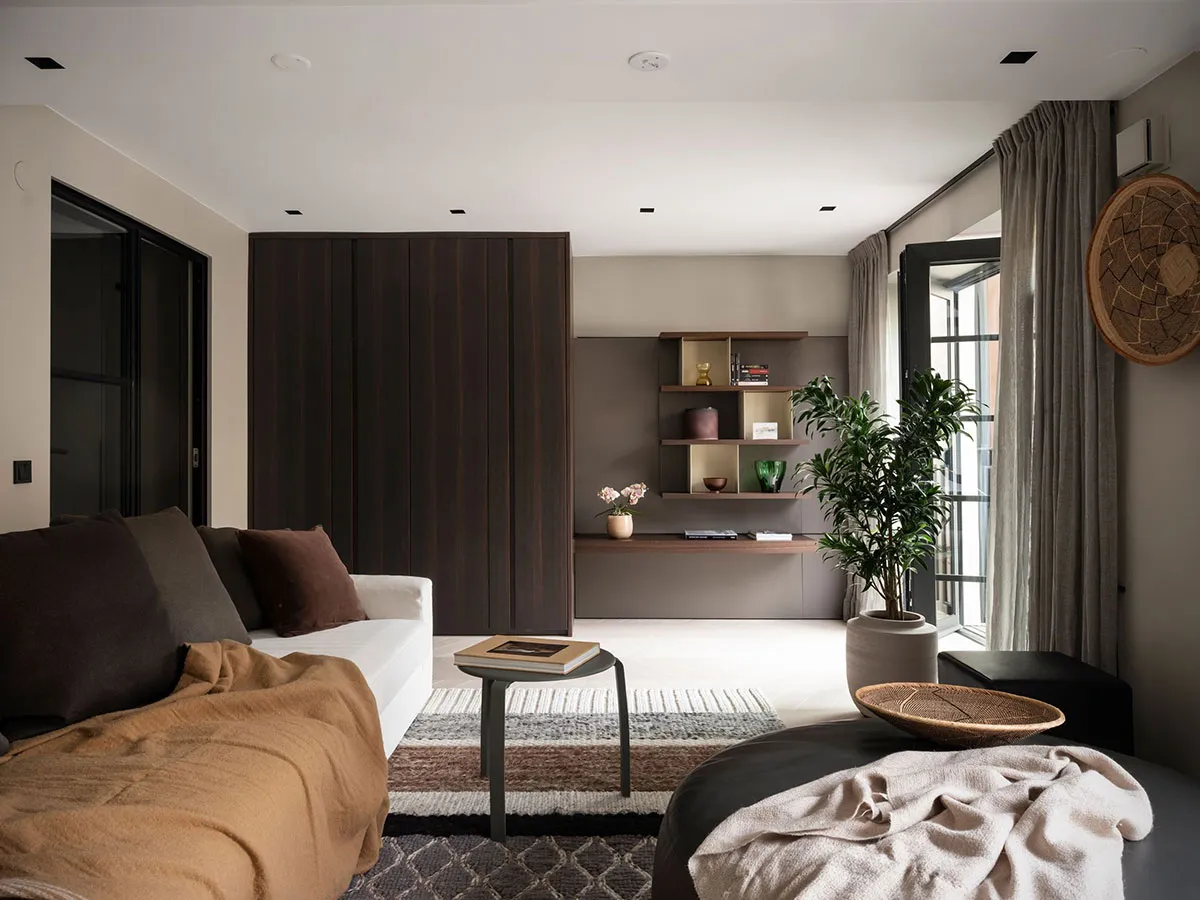 Diseño moderno y elegante de un apartamento de dos plantas en Estocolmo - Gallery image 1