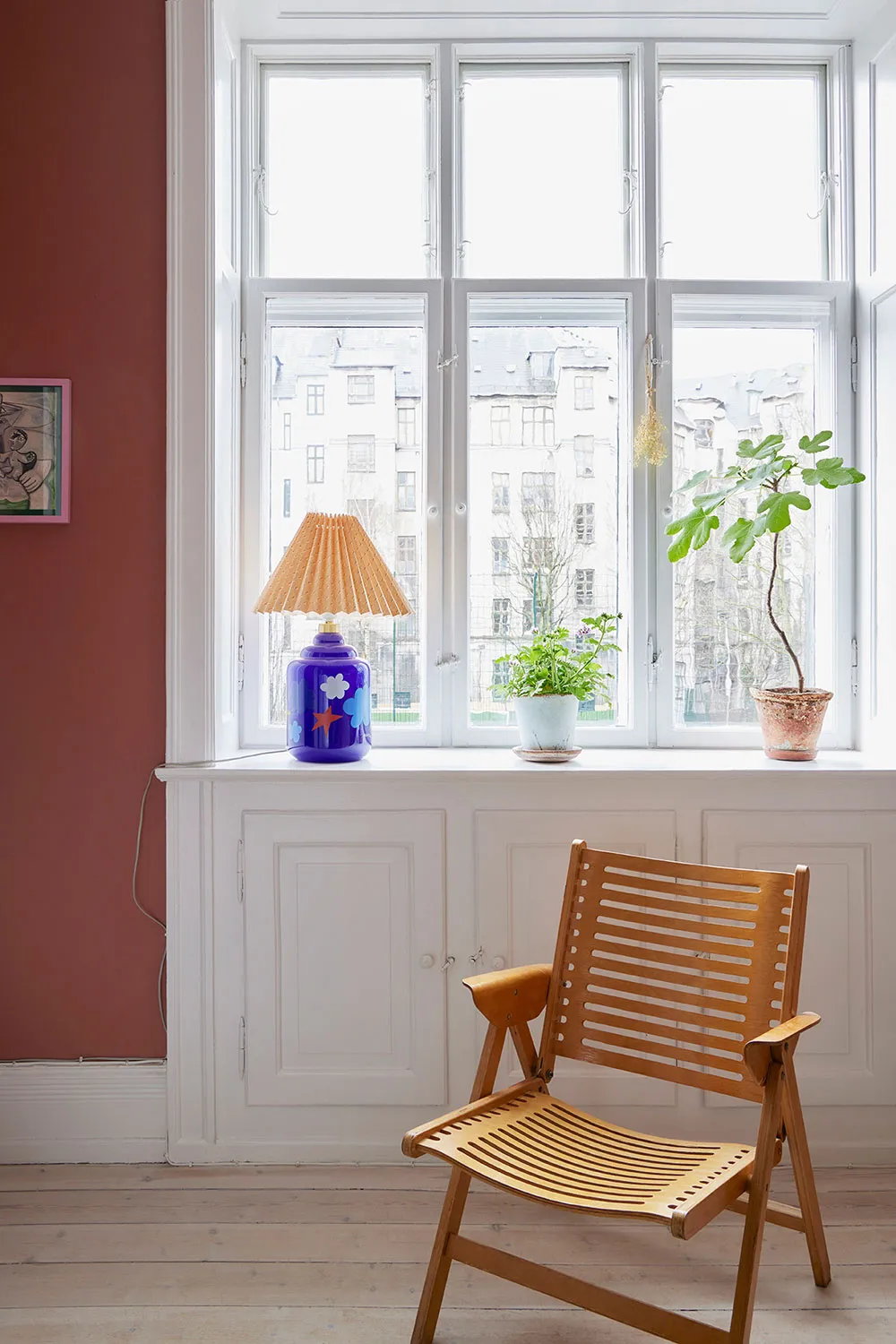 Яркие краски и бу мебель: уютная квартира в Копенгагене - Gallery image 11