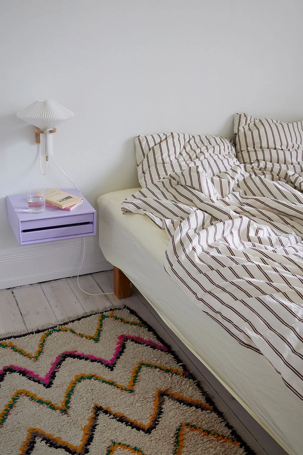 Яркие краски и бу мебель: уютная квартира в Копенгагене - Gallery image 17