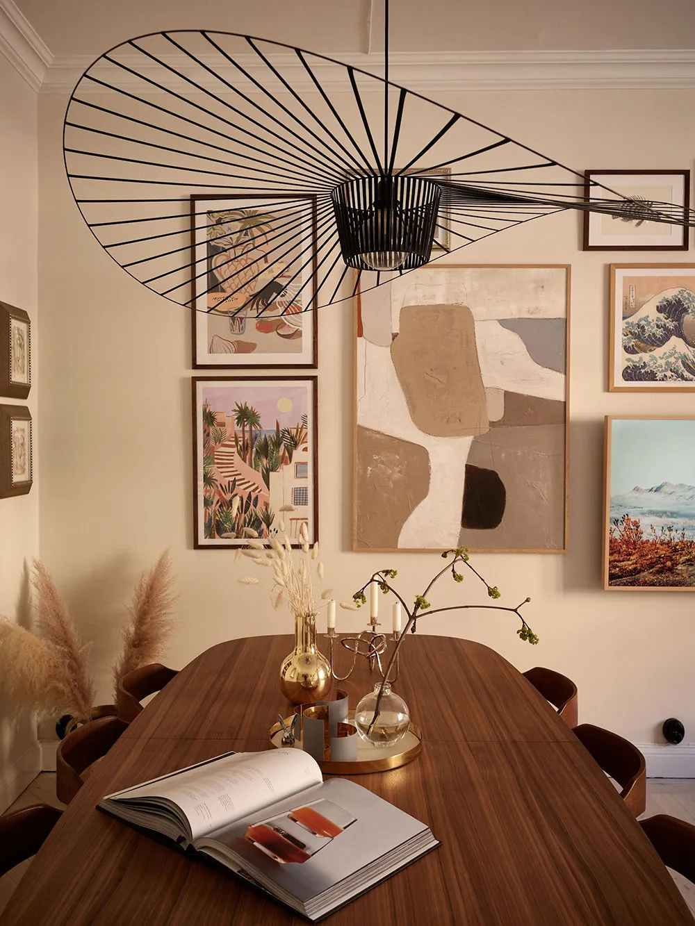 Gemütlicher Interieur in warmen, sonnengefärbten Tönen (64 qm) - Gallery image 1