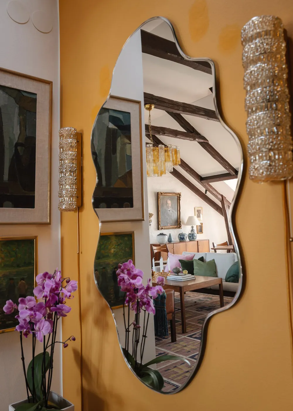 Живая мансарда с ретро-настроением в Стокгольме - Gallery image 17