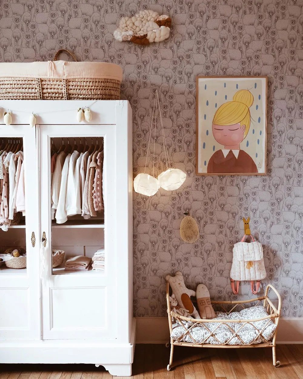 Miłe dziewczęce królestwo: pastelowo-różowy wnętrze w Nancy (Francja) - Gallery image 11