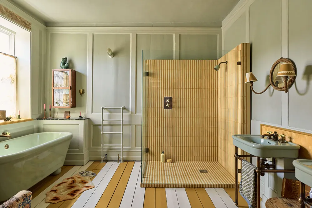 Царство принтів і орнаментів у дизайні яскравого георгіанського котеджу - Gallery image 21