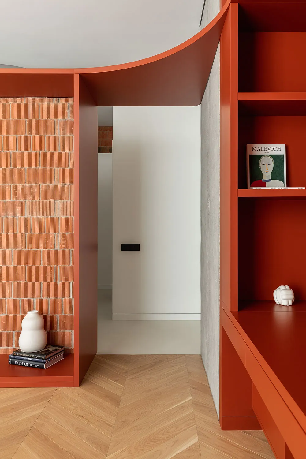 Concrete, Wood and Colorful Accents: Stylish Apartment in Kyiv - Gallery image 11