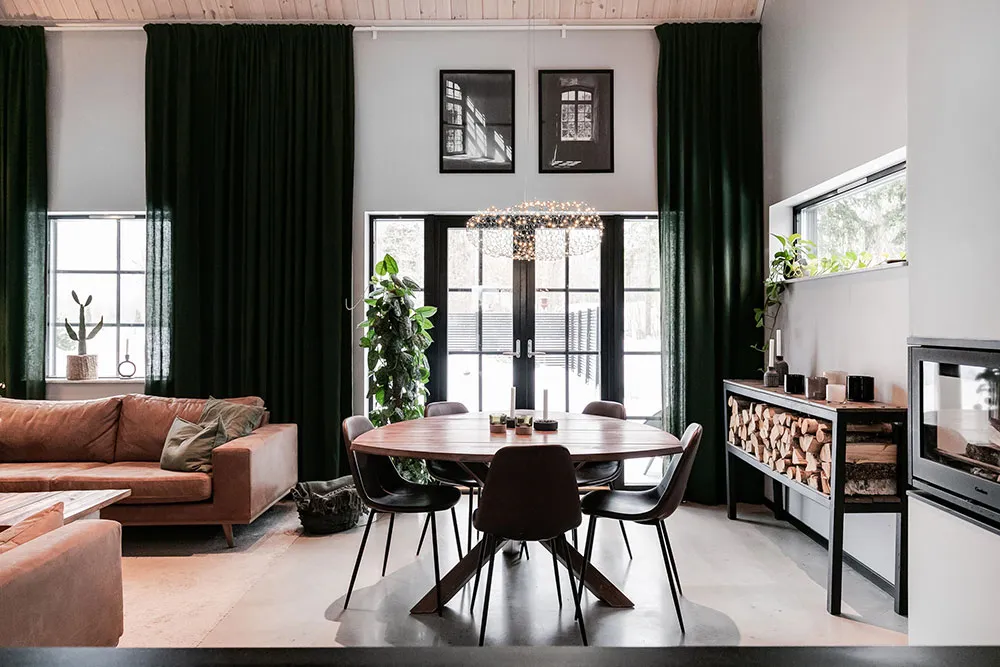 Cottage noir avec intérieur industriel - Gallery image 10