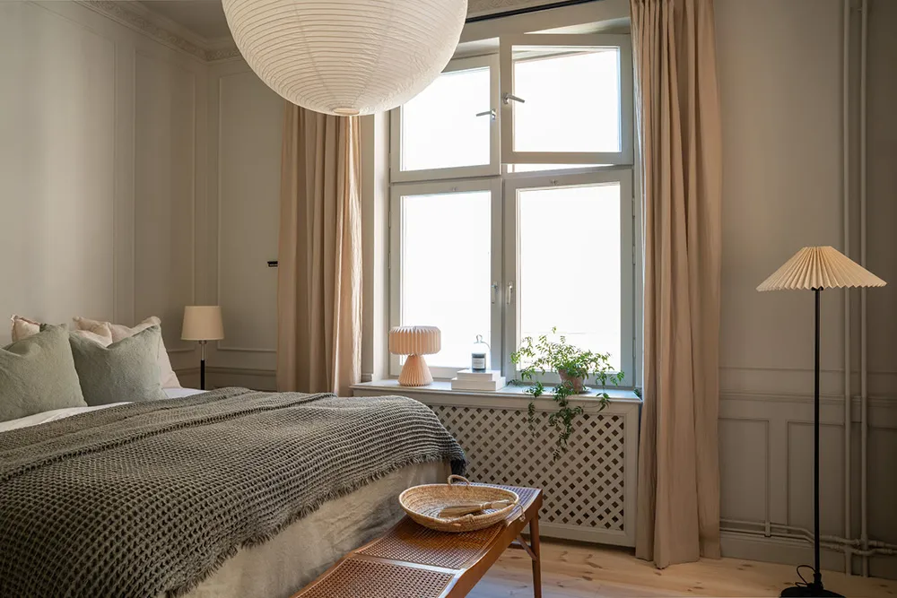 Natural Light and Soft Palette: The Quiet Beauty of Scandinavian Interior - Gallery image 19