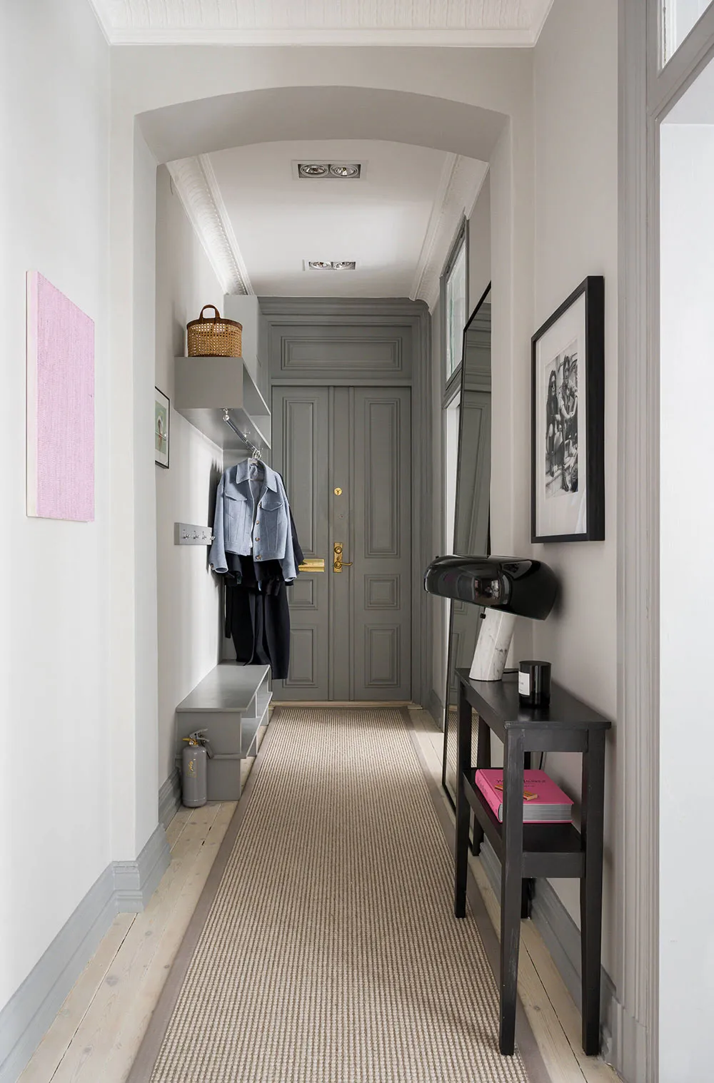 Красивый скандинавский интерьер в серо-бежевых тонах (72 кв. м) - Gallery image 16