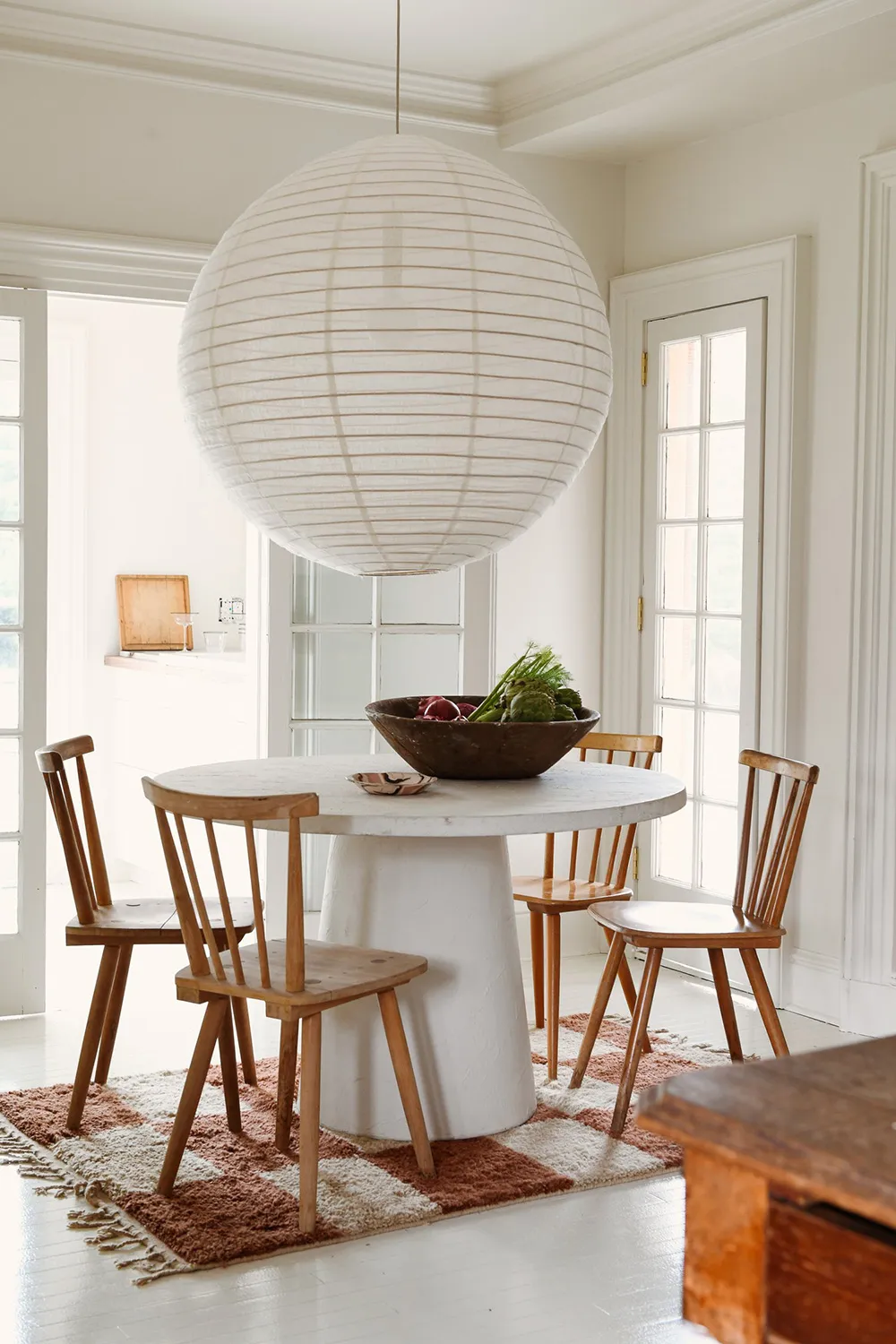 Beauty of Vintage Decor and White Tones in the Design of a Historic Priest's House in the USA - 17