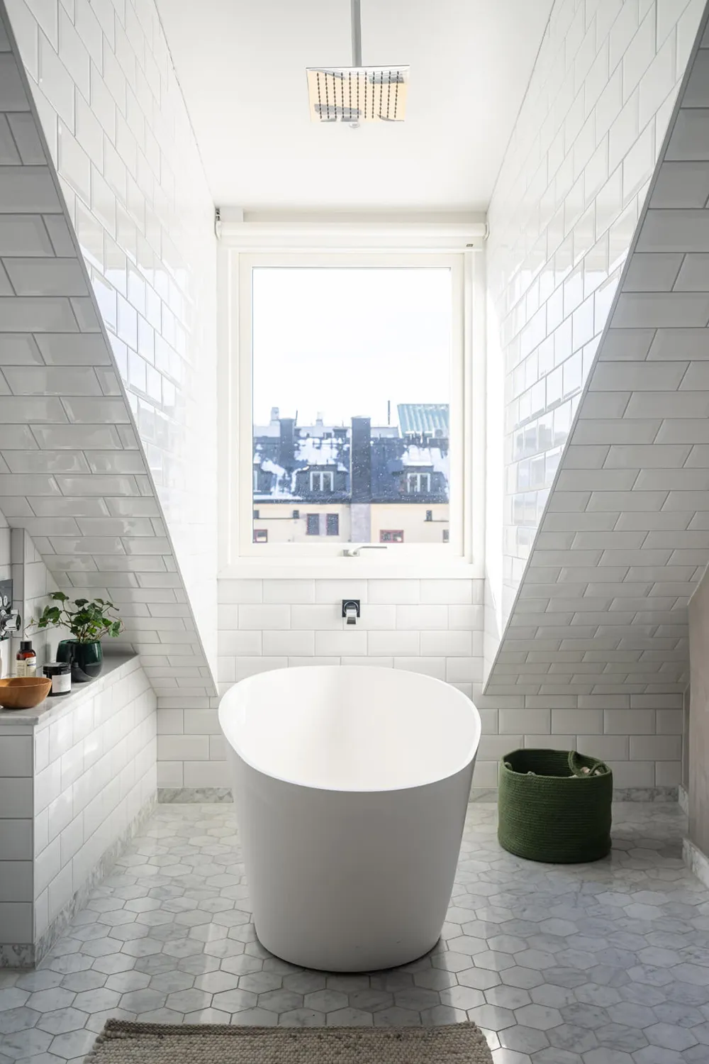 Luxury Interior of a Mansard Apartment in Stockholm - Gallery image 18