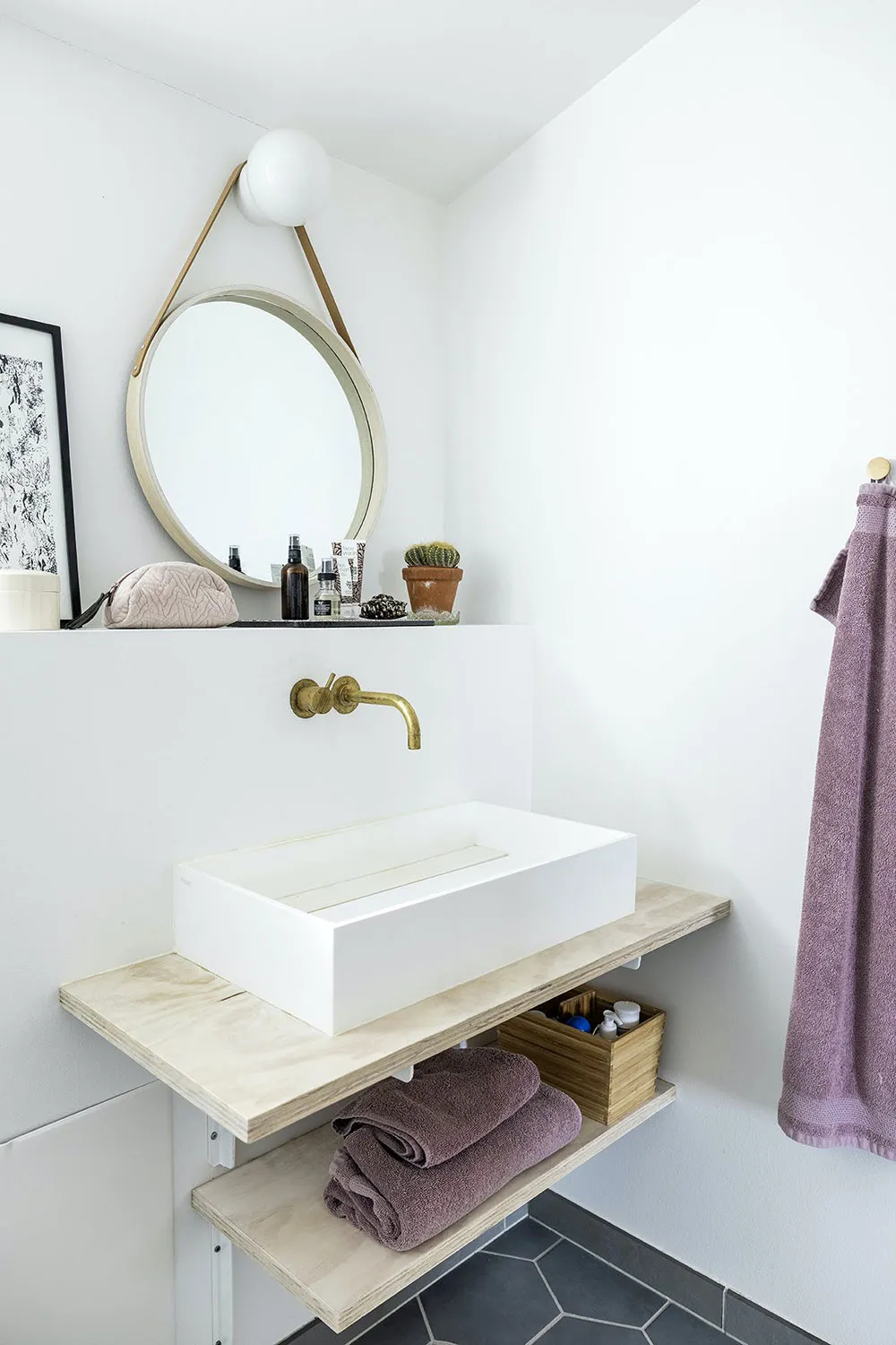 Refrescantes tonos azules en el exterior y diseño de casa en Dinamarca - Gallery image 21