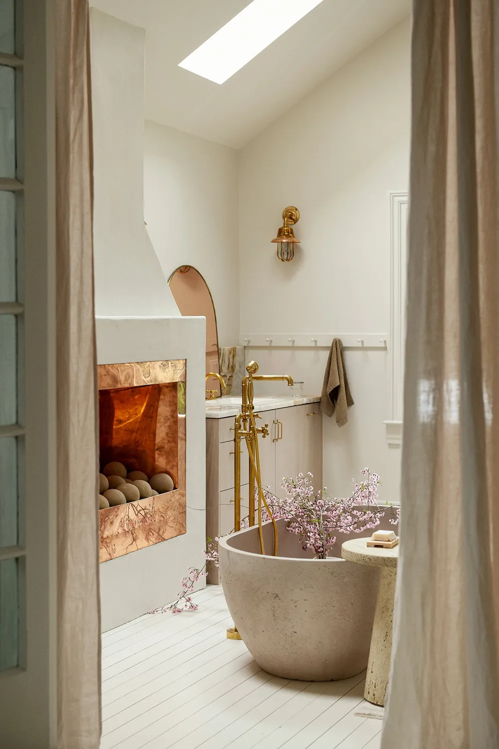 Beauty of Vintage Decor and White Tones in the Design of a Historic Priest's House in the USA - 19