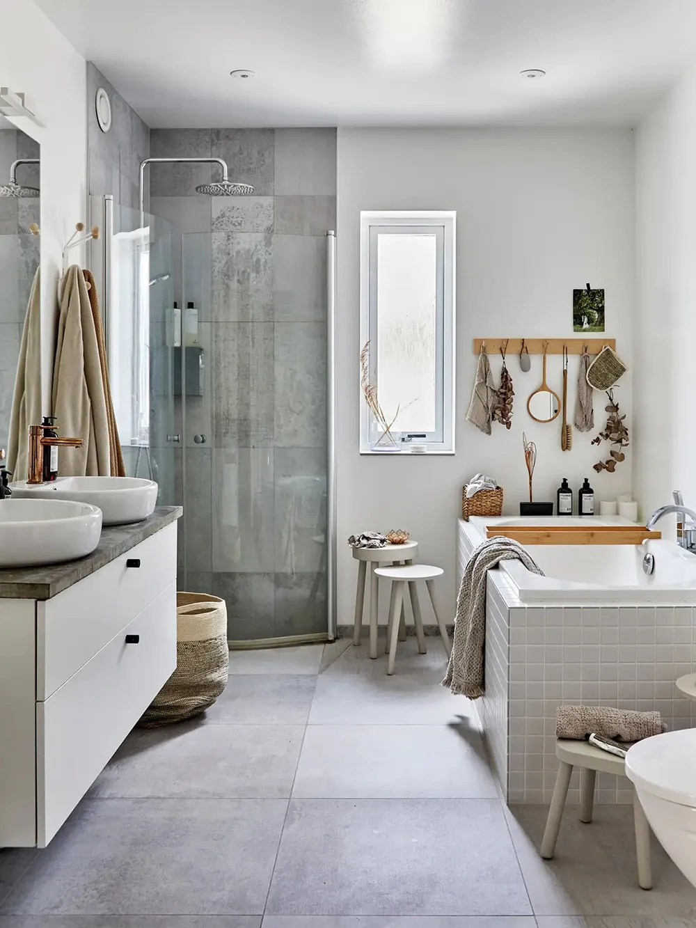 Светлая современная дача с бассейном в старом коттедже в Швеции - Gallery image 13