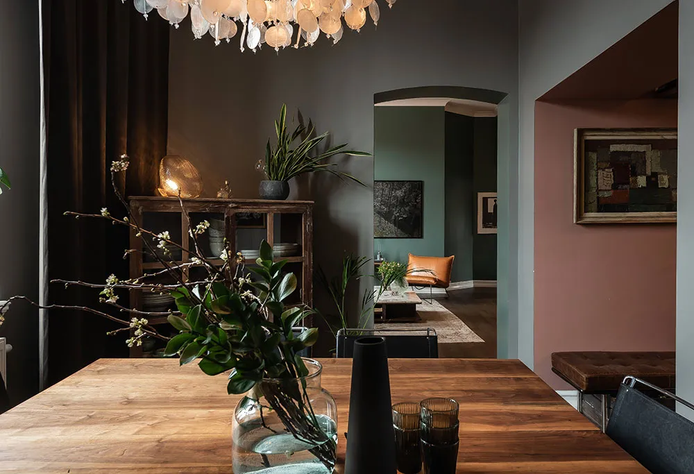 Atmospheric Gamma and Interesting Wall Decor in Swedish Apartment Design - Gallery image 8