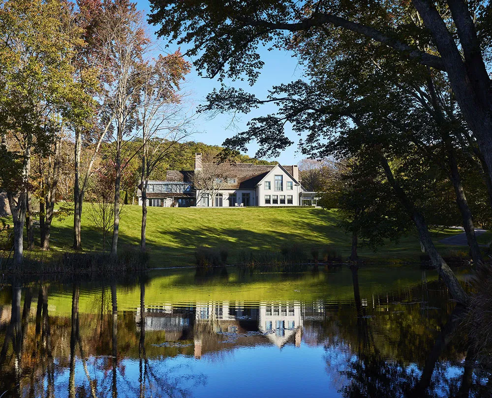 Beau domaine de campagne à côté d'un lac aux États-Unis - Gallery image 1