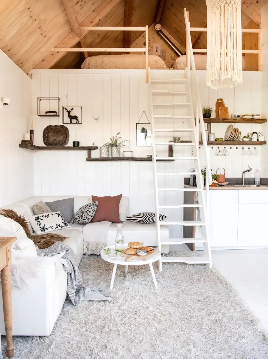 Уютный маленький дом из переработанной древесины в Нидерландах (35 кв. м) - Gallery image 2