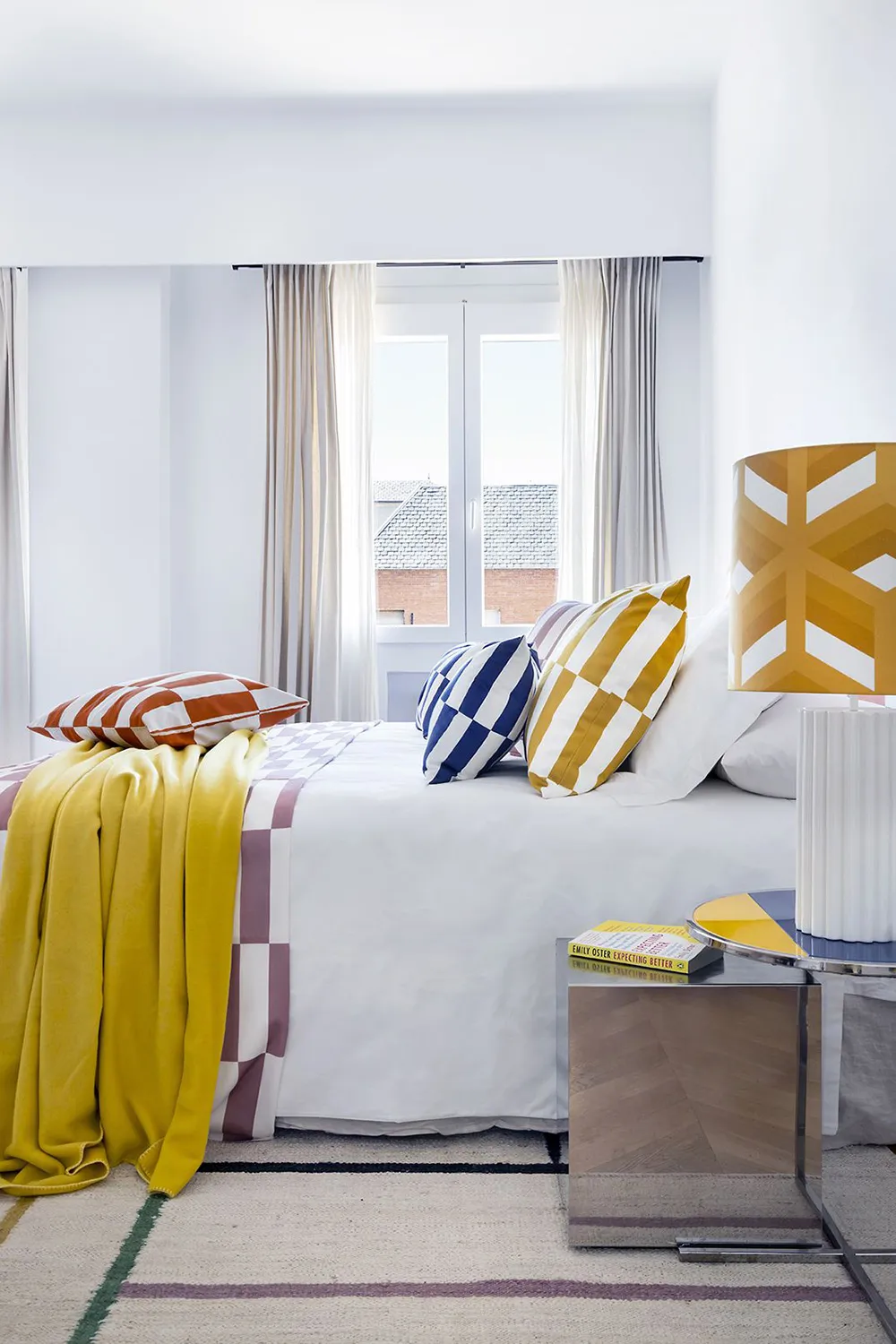 Interior brillante con notas frescas en Madrid - Gallery image 11