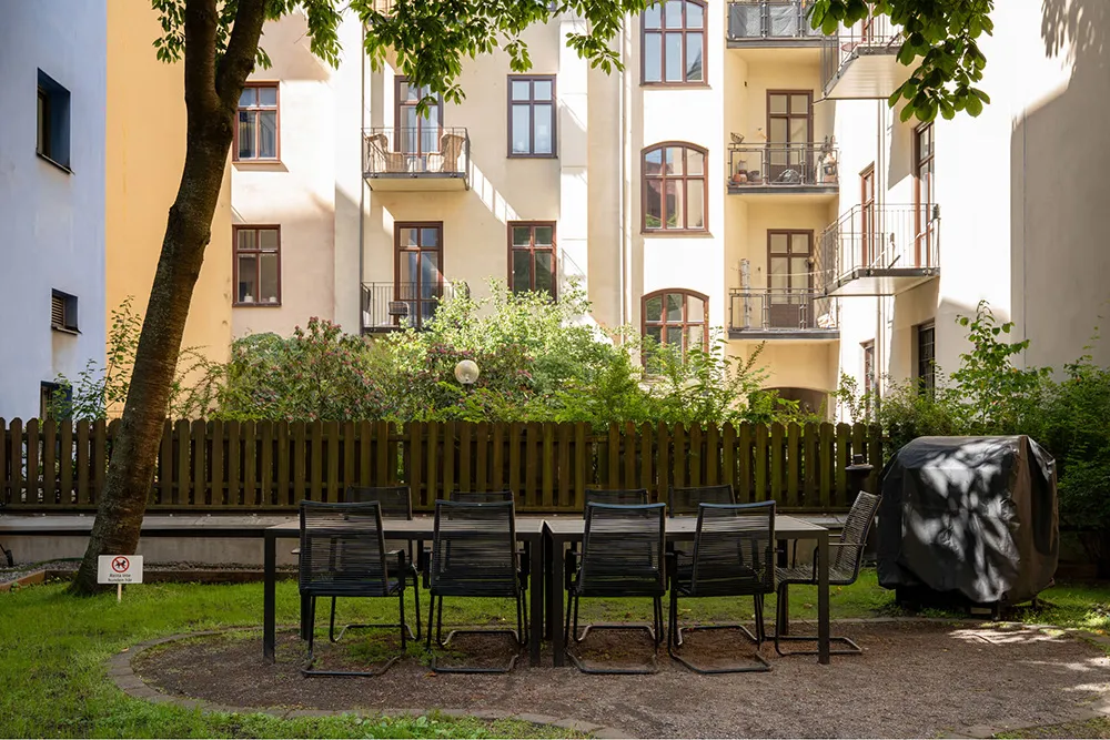 Natural Light and Soft Palette: The Quiet Beauty of Scandinavian Interior - Gallery image 31