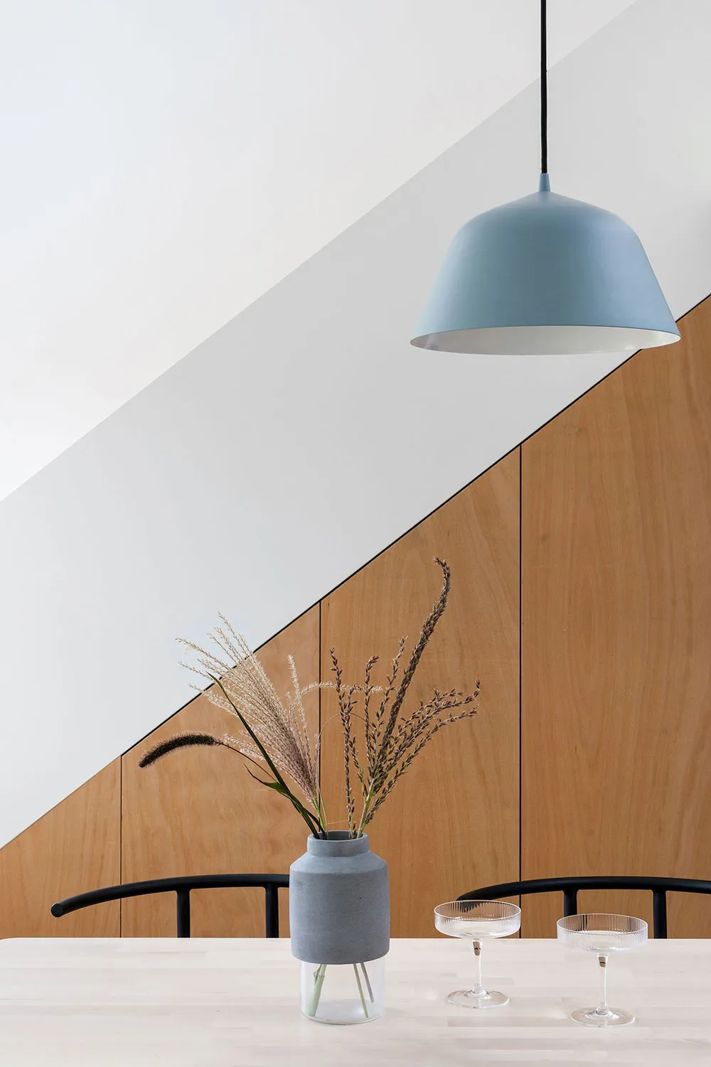 Маленька мансардна квартира з антресоллю в Києві (30 кв. м) - Gallery image 4