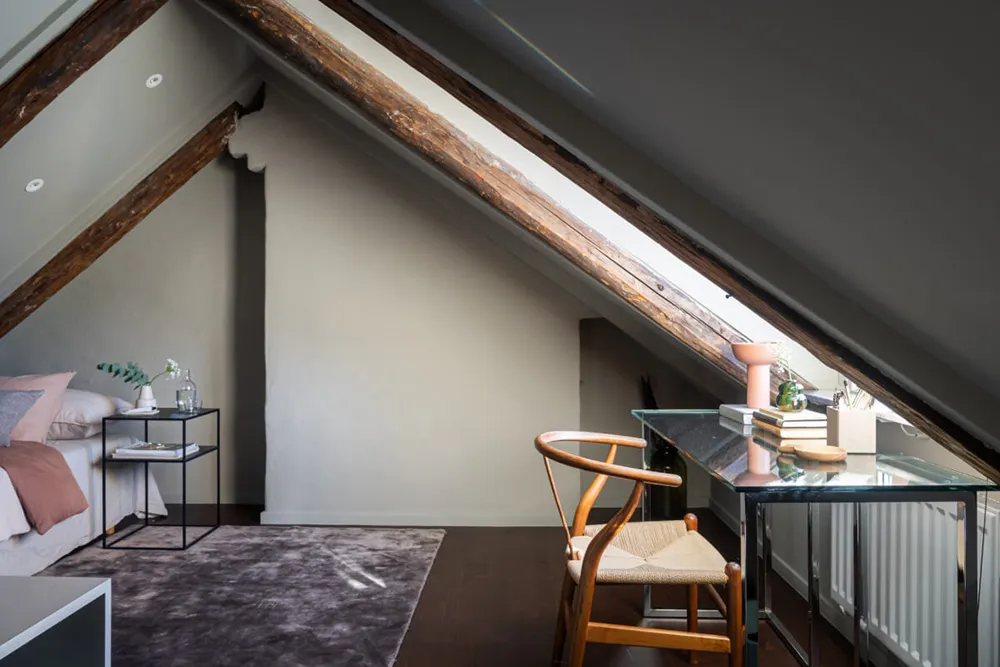 Luxury Interior of a Mansard Apartment in Stockholm - Gallery image 26