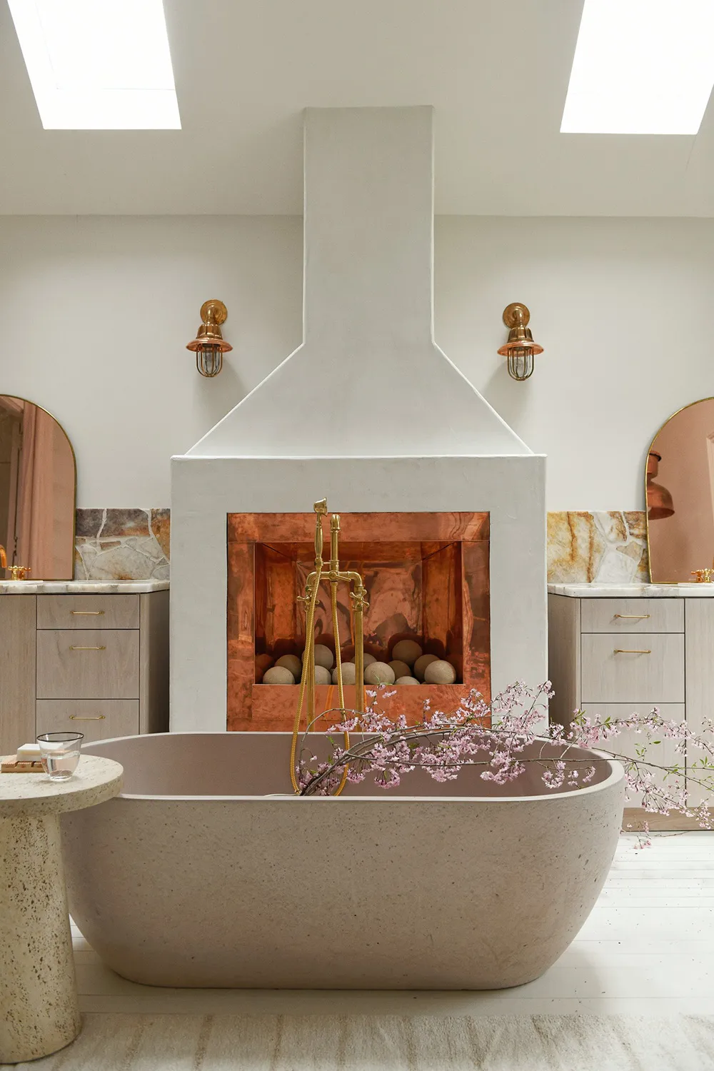 Beauty of Vintage Decor and White Tones in the Design of a Historic Priest's House in the USA - 18