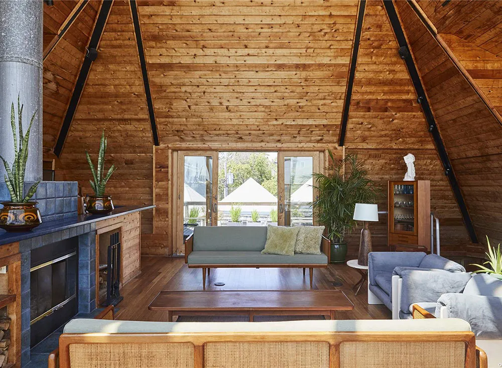 Уникальный дом в форме пирамиды на острове Файр-Айленд в штате Нью-Йорк - Gallery image 14