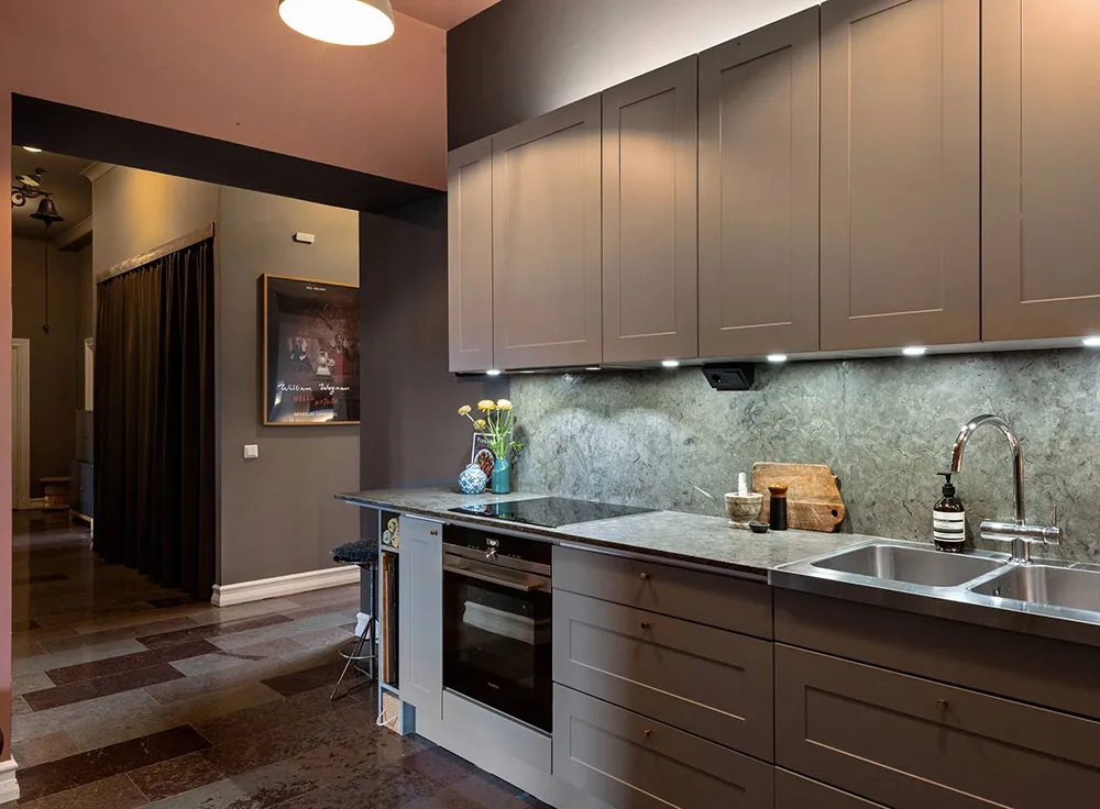 Atmospheric Gamma and Interesting Wall Decor in Swedish Apartment Design - Gallery image 12