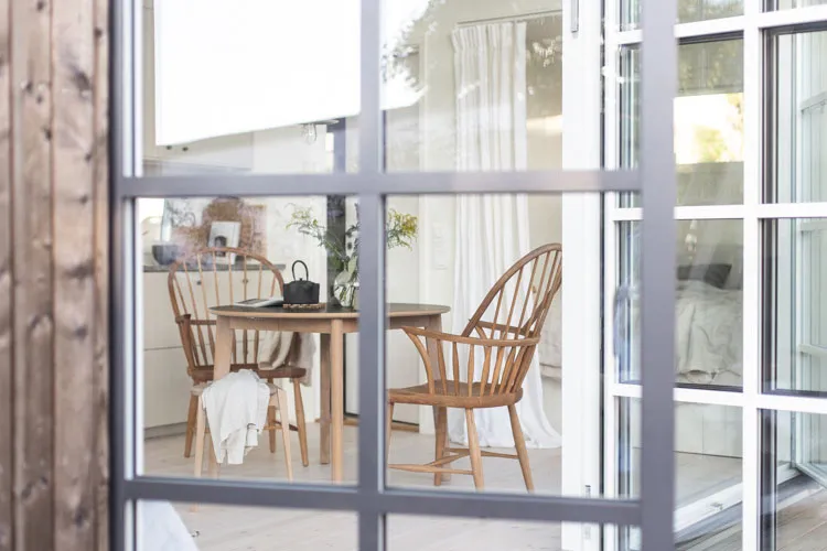 Encantador moderno refugio de blogger en la naturaleza en Suecia (30 m²) - Gallery image 8