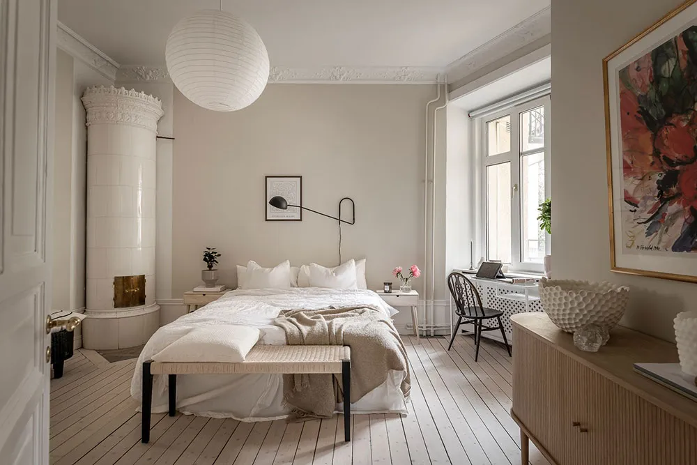 Стильная деревянная кухня и мягкая цветовая гамма: красивая квартира в Гётеборге (91 кв. м) - Gallery image 14