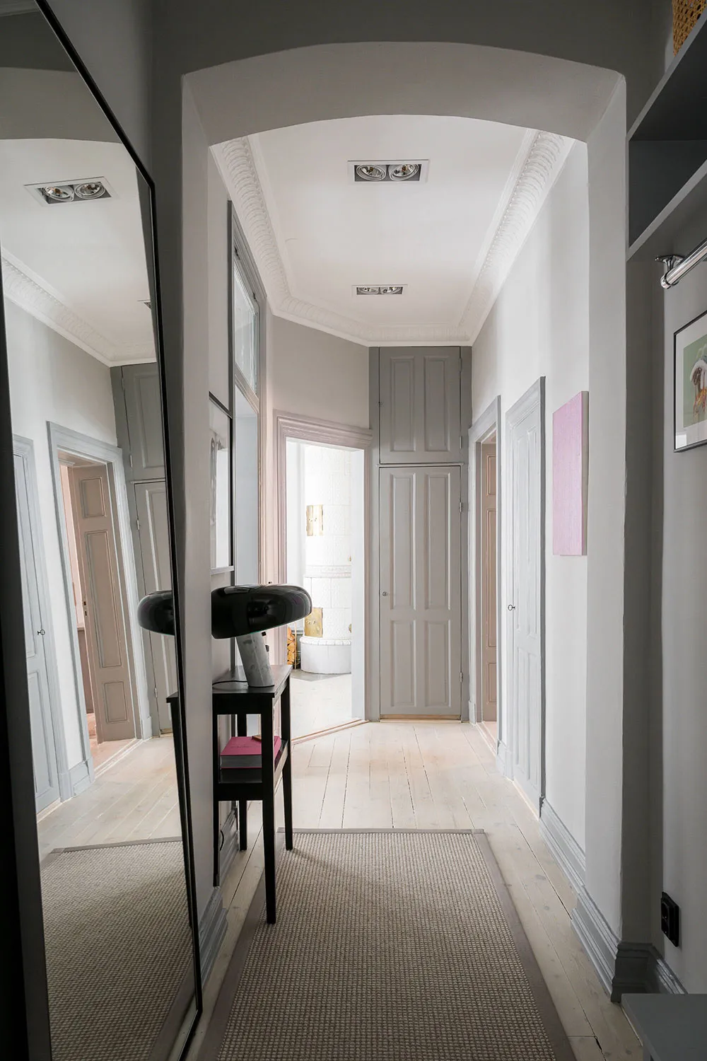 Красивый скандинавский интерьер в серо-бежевых тонах (72 кв. м) - Gallery image 18