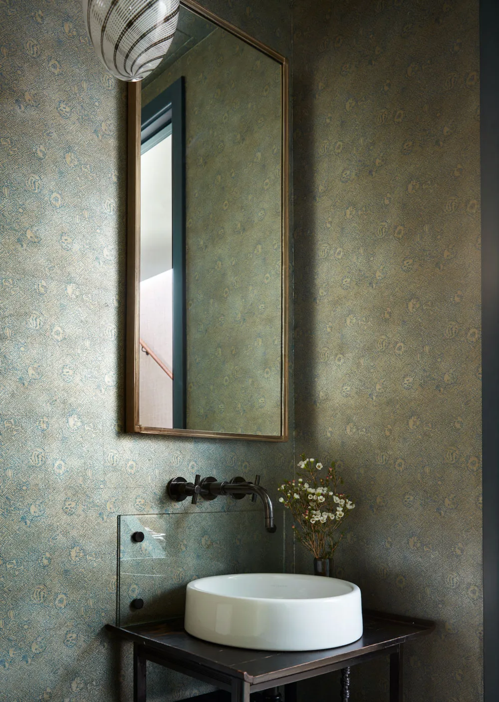 Earth and Water: Townhouse Interior in Unusual Color Palette in Brooklyn - Gallery image 6