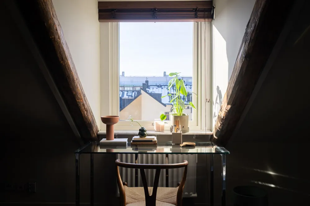 Luxury Interior of a Mansard Apartment in Stockholm - Gallery image 28