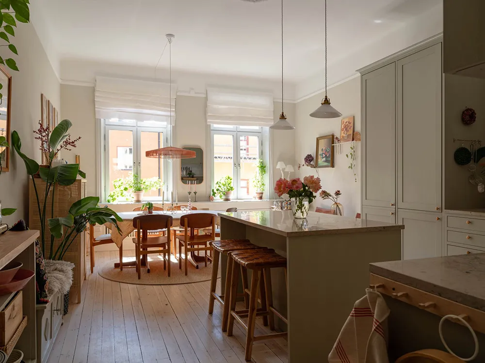 Atmosphärische Wohnzimmer und rosa Schlafzimmer: Wohnung in Stockholm (83 qm) - 20