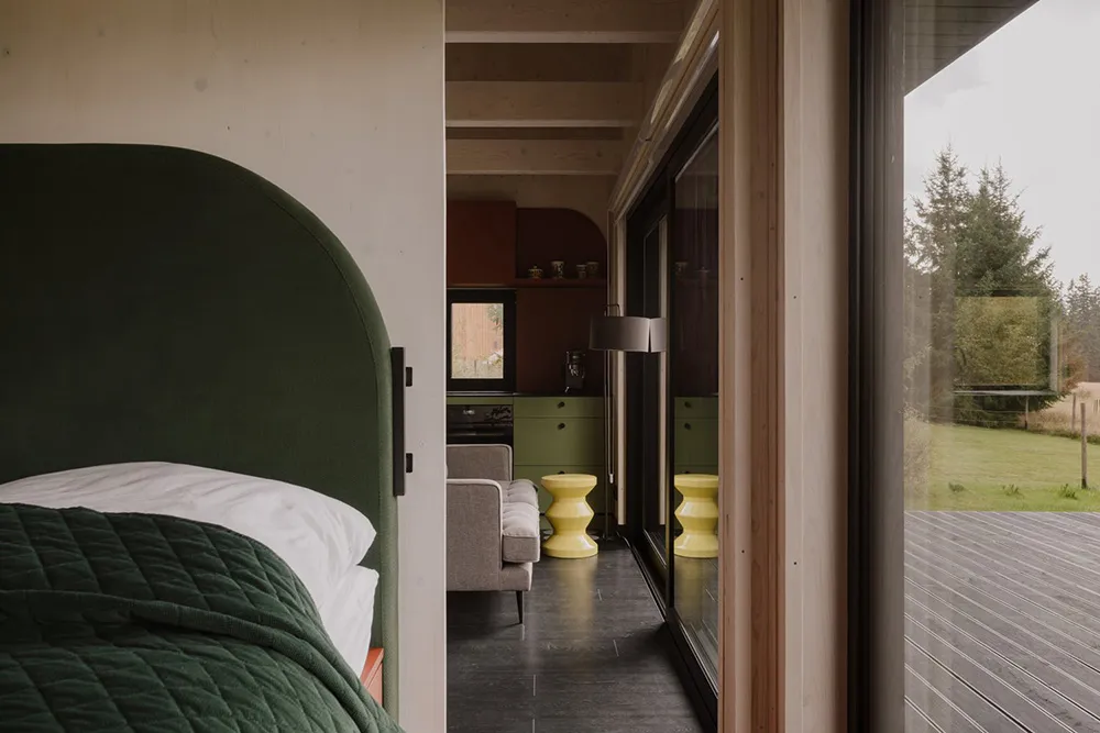 Dwa małe wynajmowane kottage w Polsce z jasnymi wnętrzami - Gallery image 6