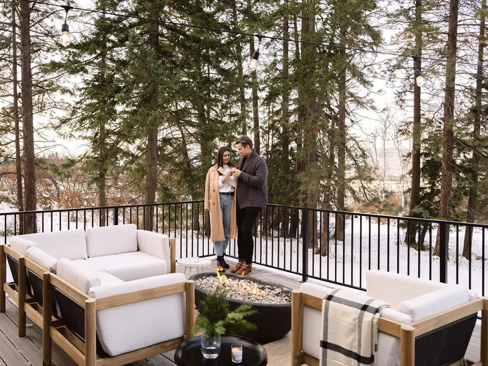 आधुनिक जंगली कैबिन वीकेंड के लिए किराये पर उपलब्ध है। - Gallery image 22