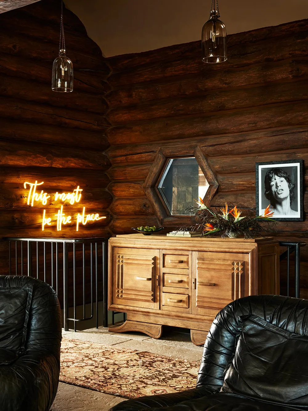 Eclectic Interior of a Log Cabin House in Colorado Mountains - Gallery image 6