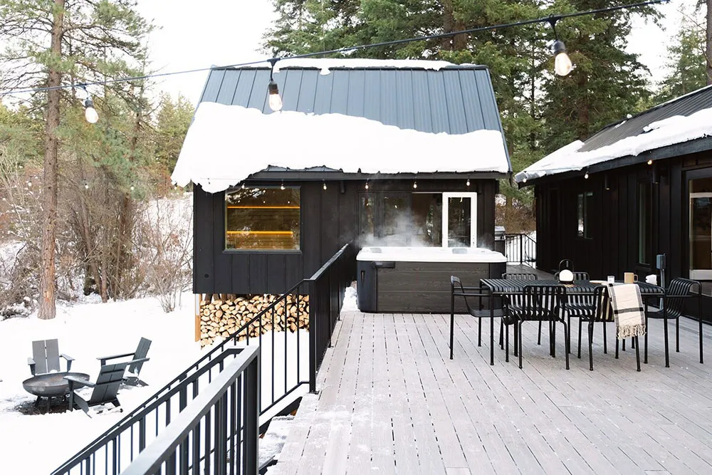 आधुनिक जंगली कैबिन वीकेंड के लिए किराये पर उपलब्ध है। - Gallery image 21