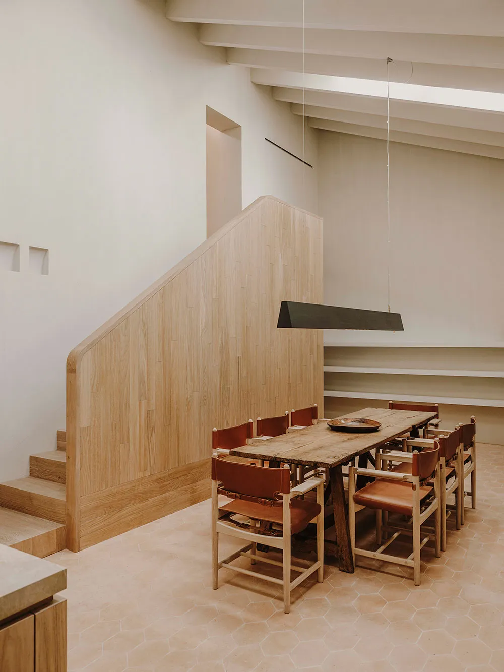 Warmes Minimalismus im Design eines traditionellen Hauses auf Mallorca - Gallery image 7